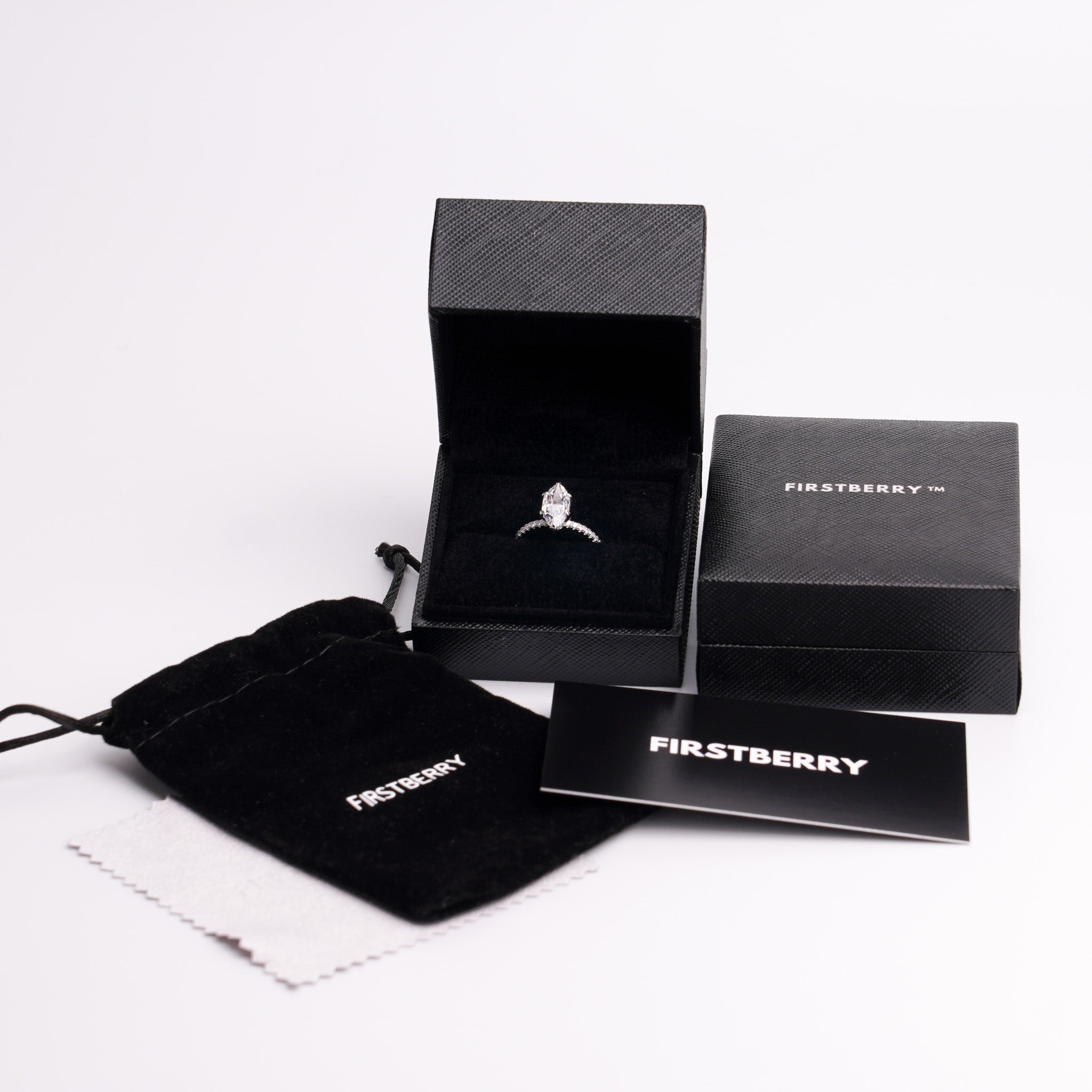 Square Princess Solitaire Stud Earrings - Moisssanite