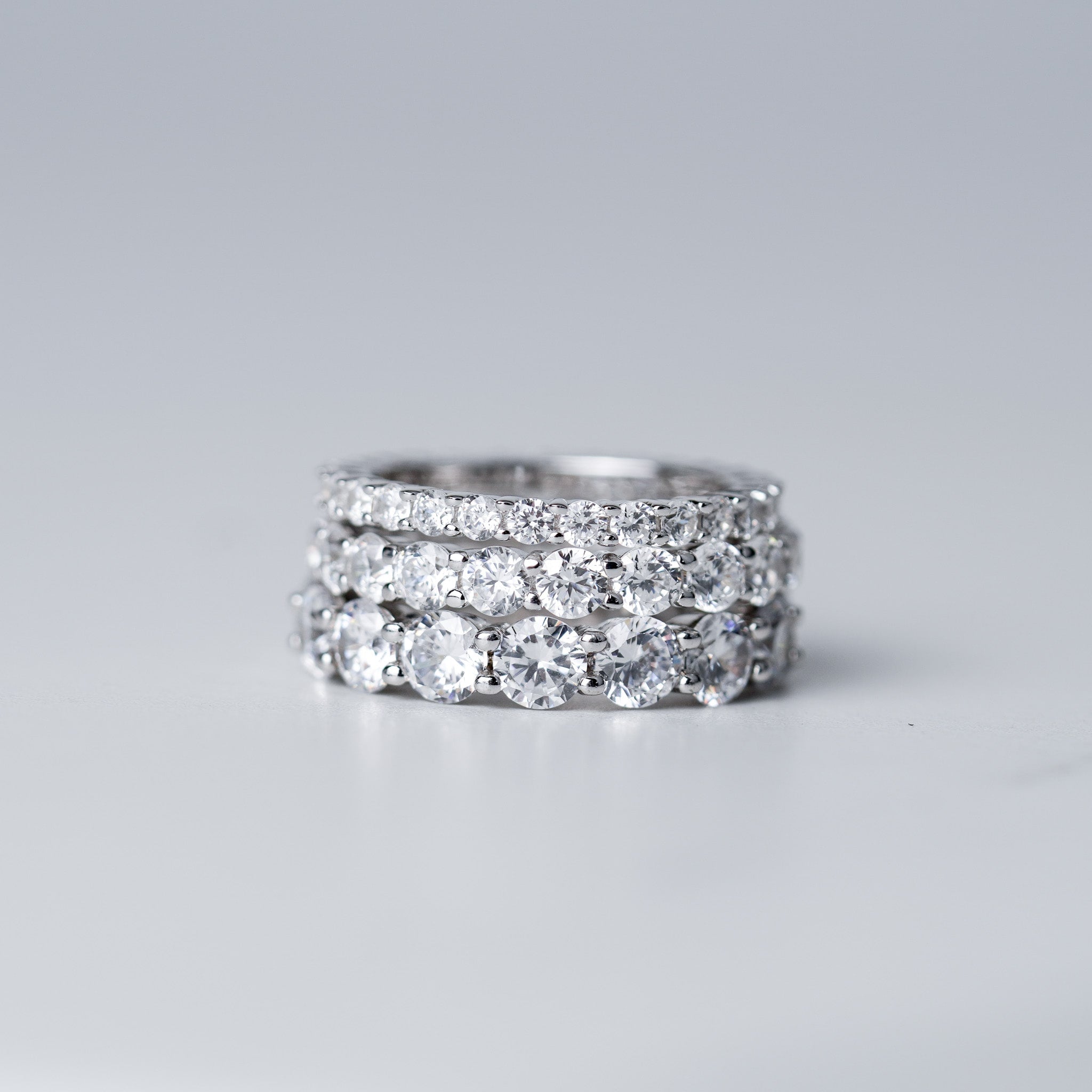 Classic Wedding Band - Moissanite
