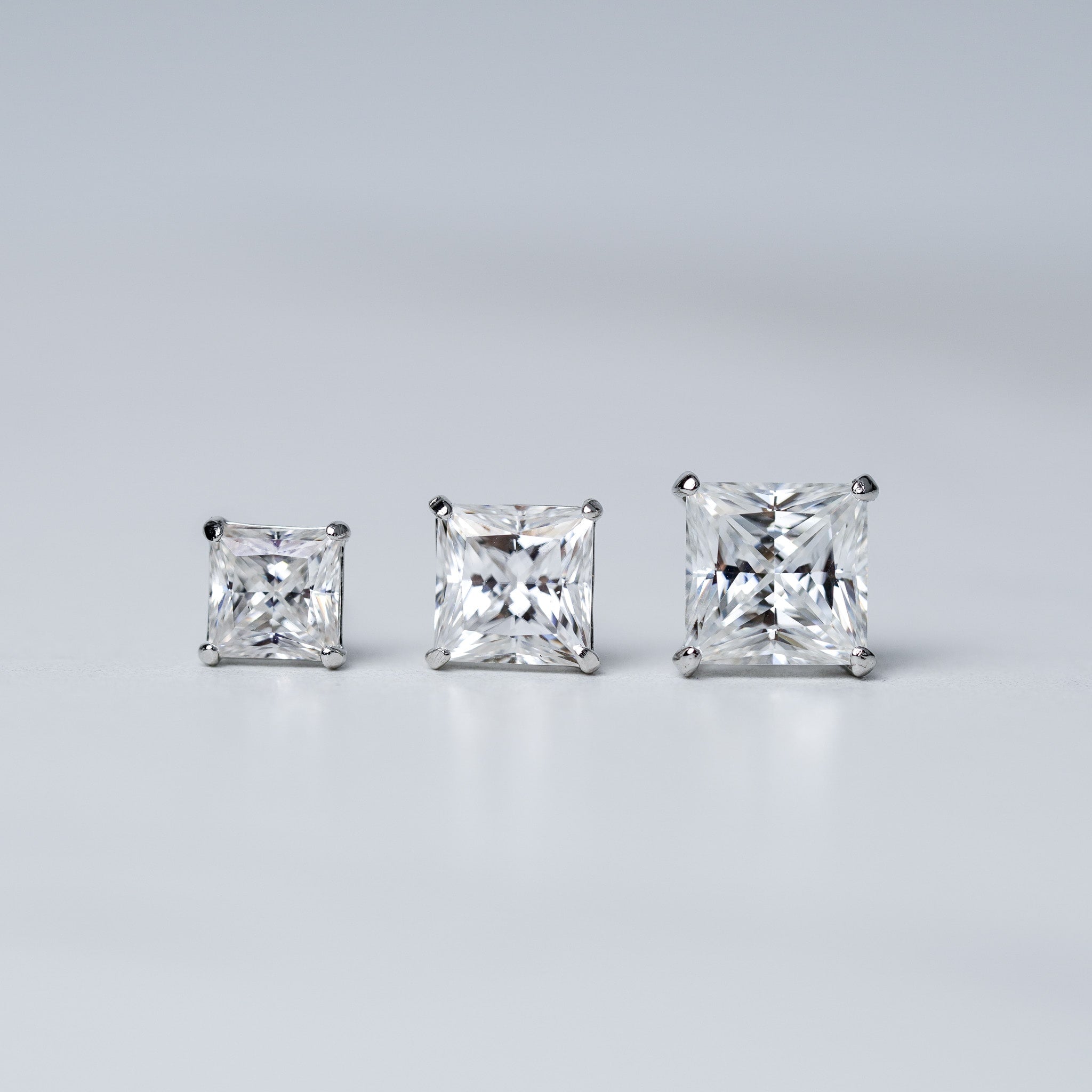 Square Princess Solitaire Stud Earrings - Moisssanite