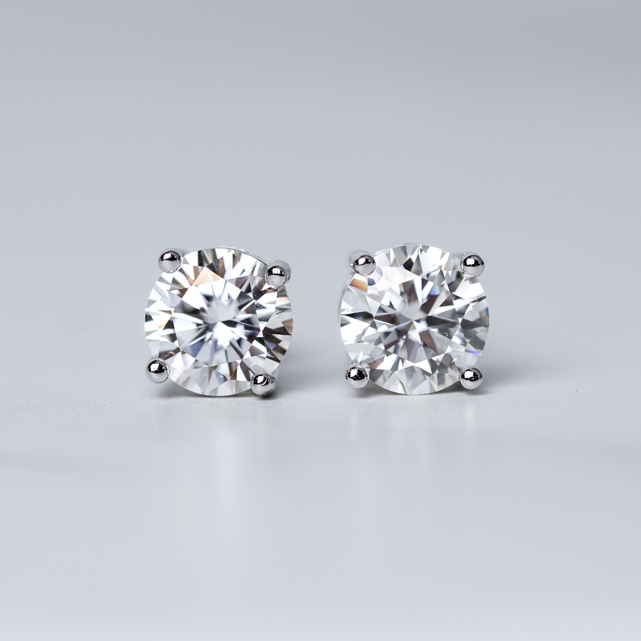 Round Solitaire Stud Earrings - Simulated Diamonds