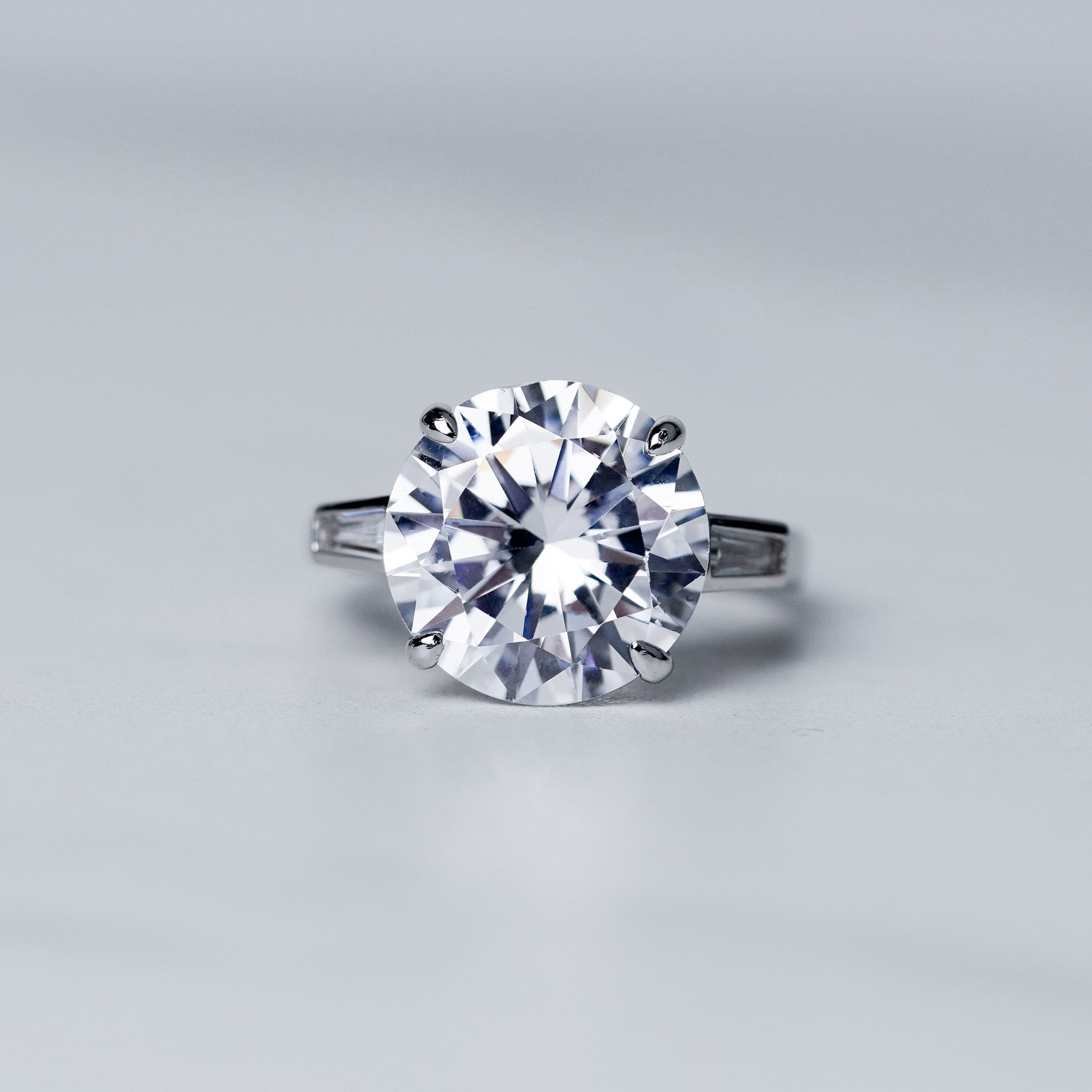 6ct Round Solitaire Engagement Ring with Side Bands