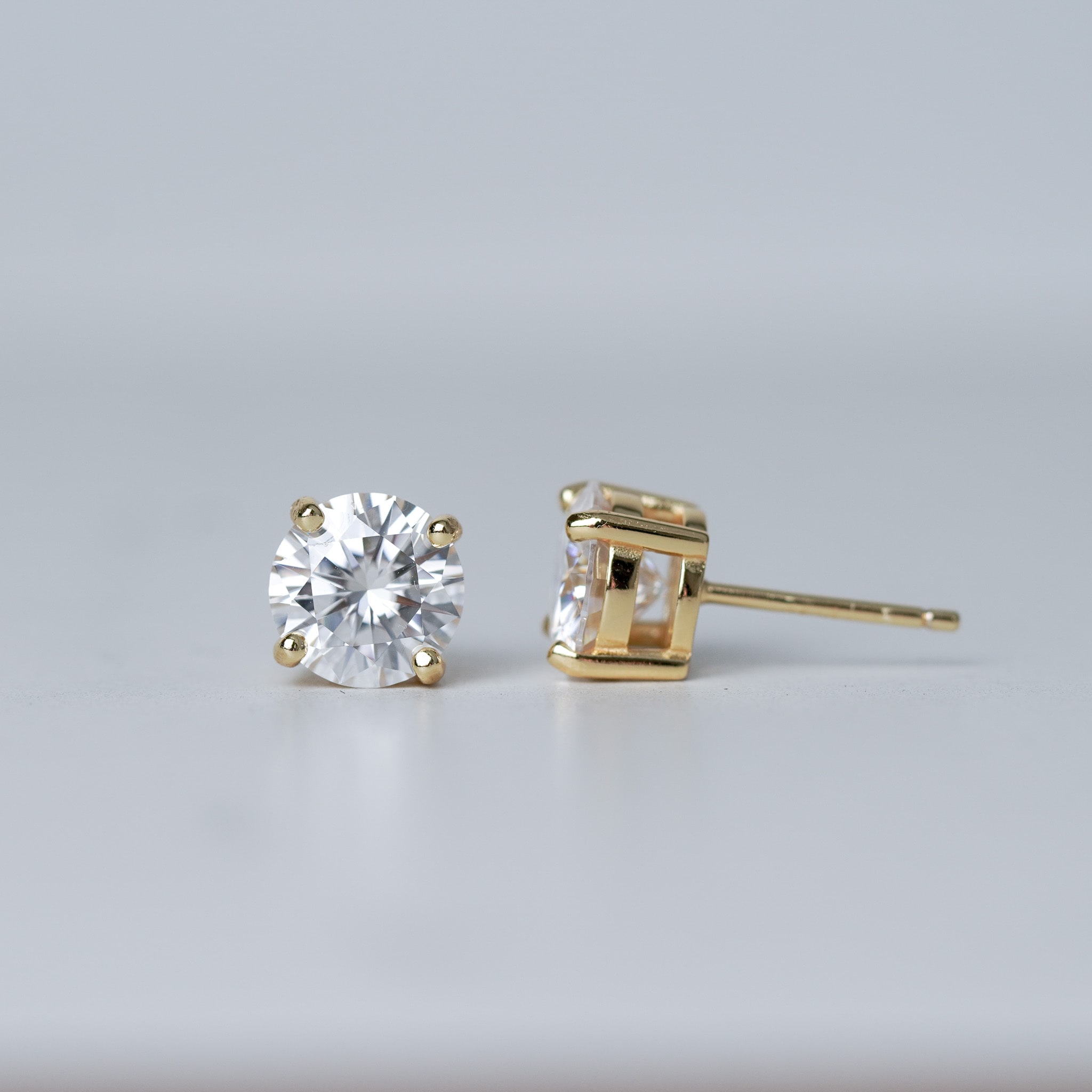 Round Solitaire Stud Earrings - Simulated Diamonds