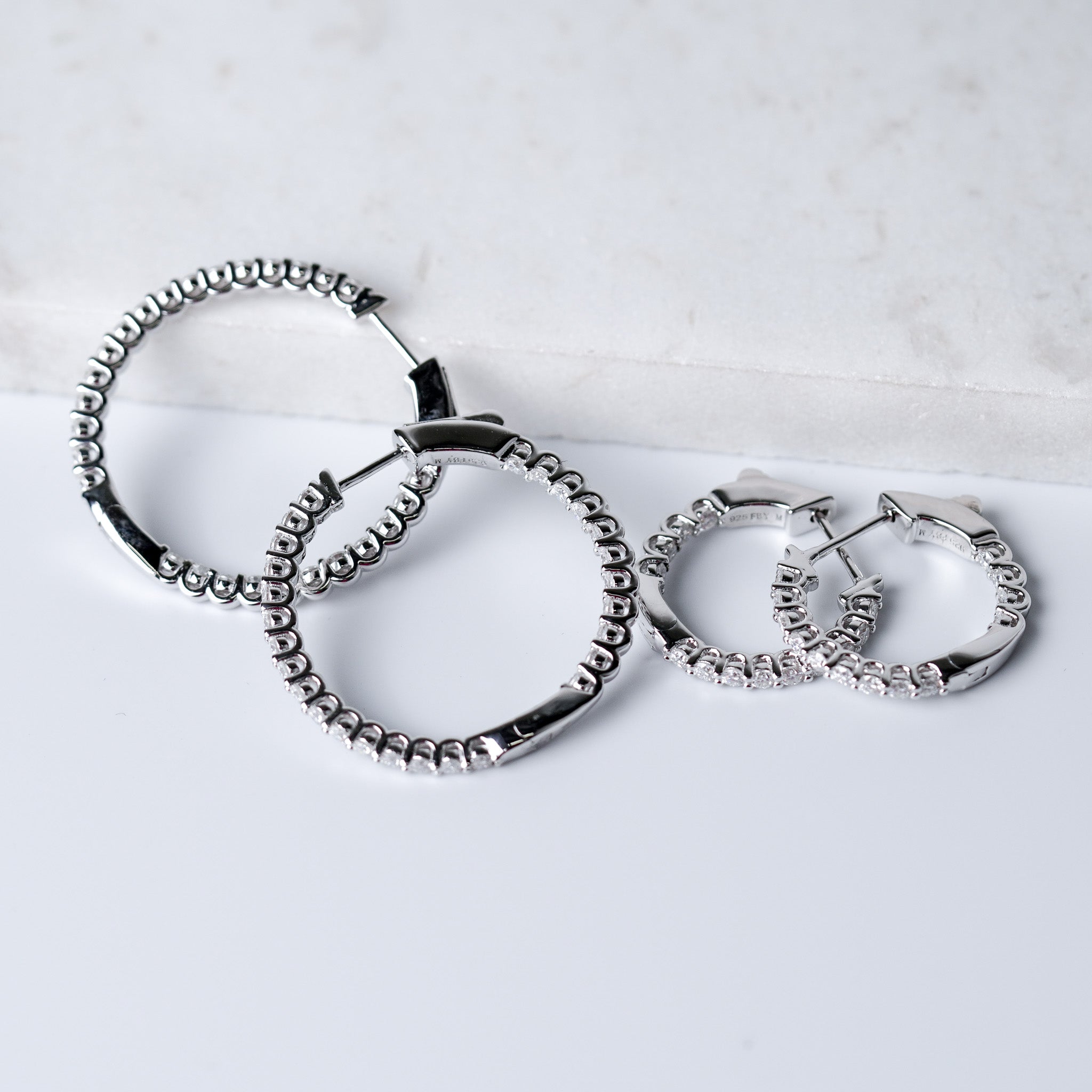 2mm Round Hoop Earrings - Moissanite