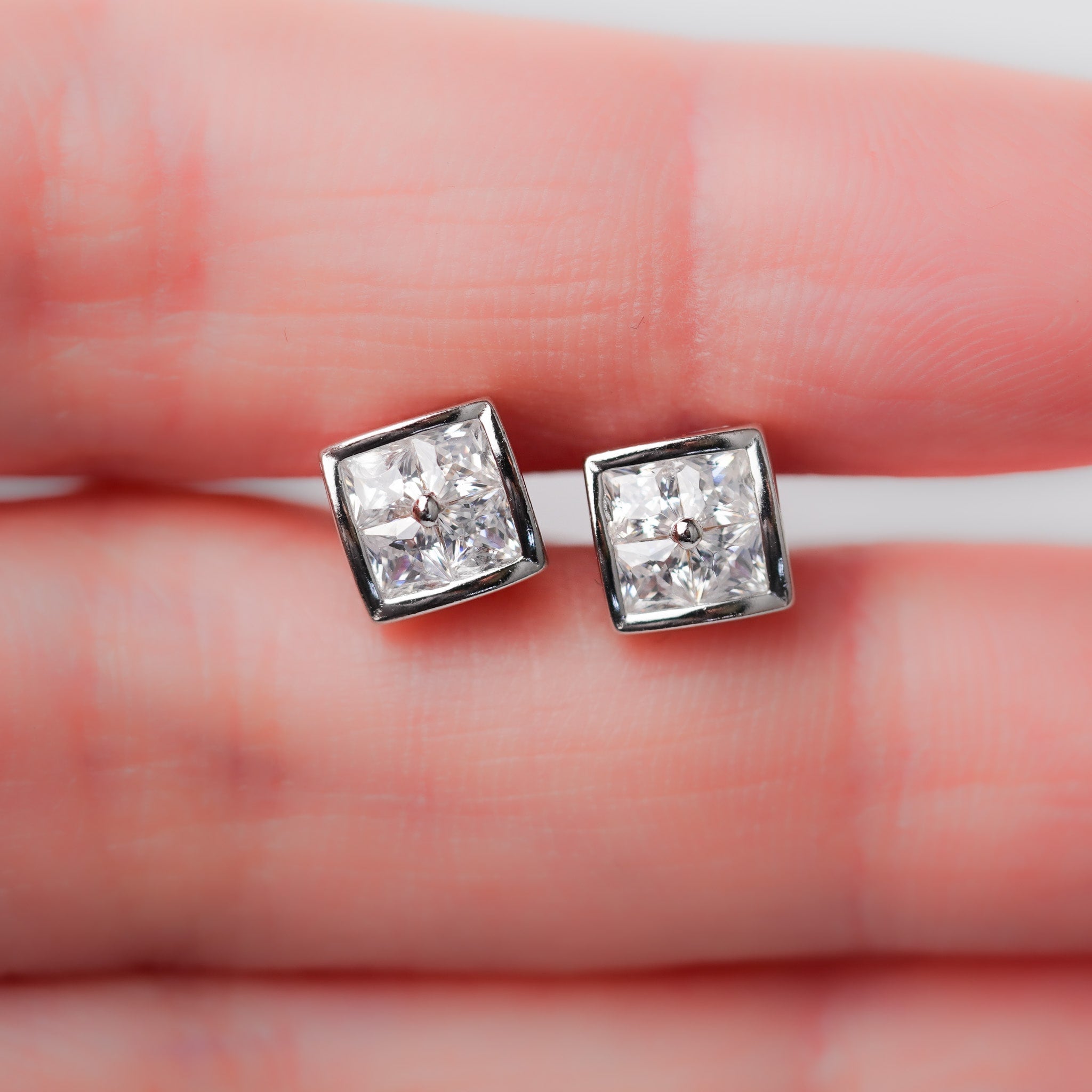 4-stone Square Stud Earrings, Screwed-Back