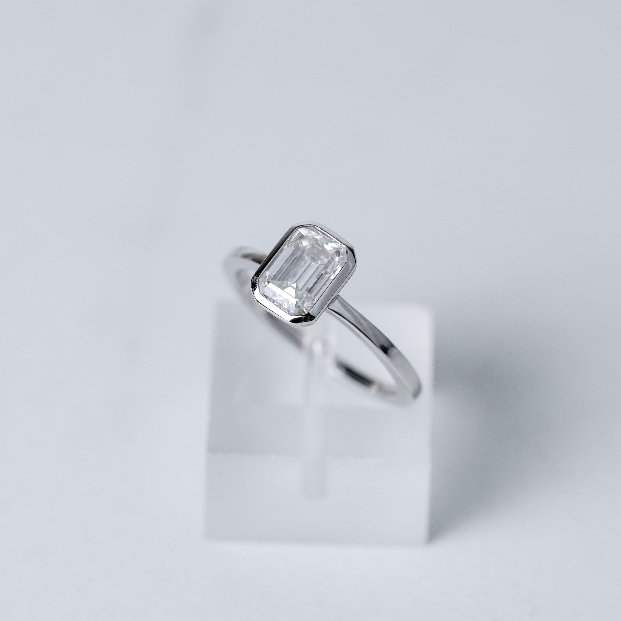 Bezel Emerald Moissanite Solitaire Engagement Ring - 1ct